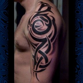 Tatuaż na ramie